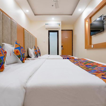 Fabhotel 7 Square - Nr Bkc 孟买 外观 照片